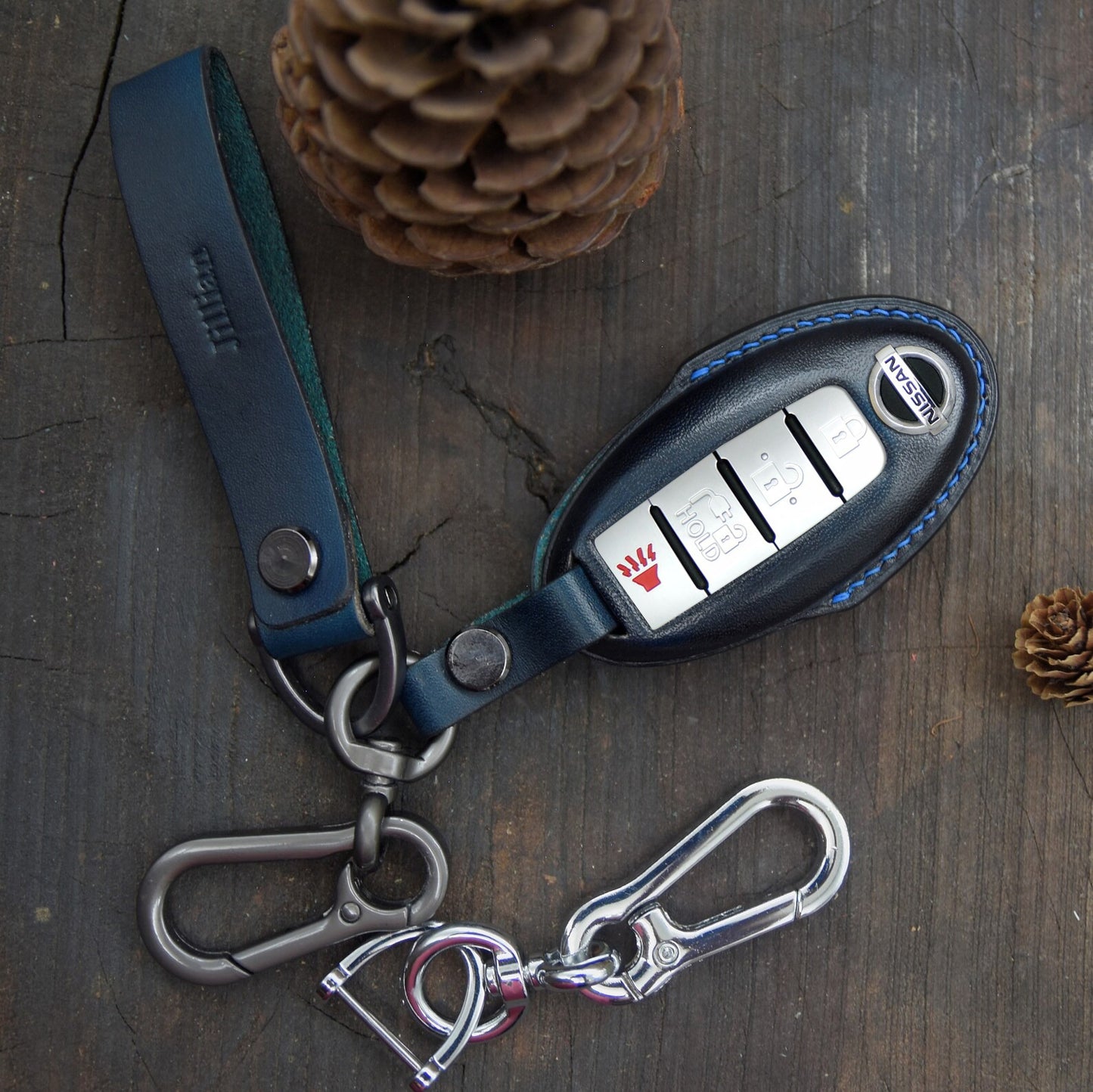 Leather Key Case for 2020-2025 Rogue, Murano, Versa, Altima, Frontier, Z, Leaf - Custom Fob Gift