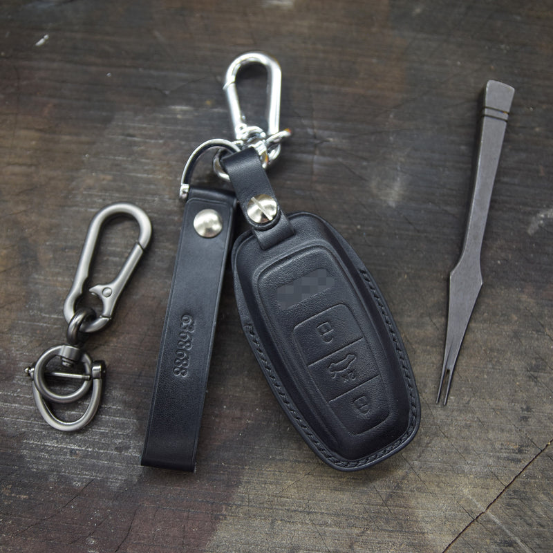 Leather Key Fob Cover fit  for Audi (2018- 2021) Audi A8 A7 A6 A6L C8 Q8 Q7 SQ7, Personalized Keychain