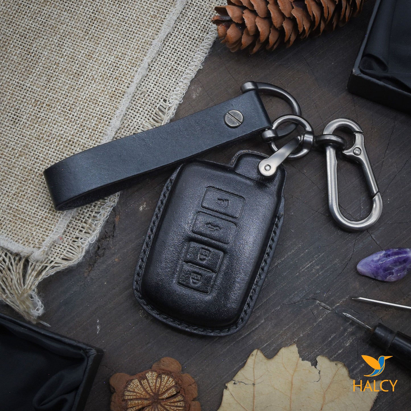 Leather Key fob Cover fit for Toyota 4Runner, Highlander, Prius C,  RAV4, Sequoia, Tacoma, Tundra, Land Cruiser, Avalon, Camry,  Corolla, Personalized Keychain