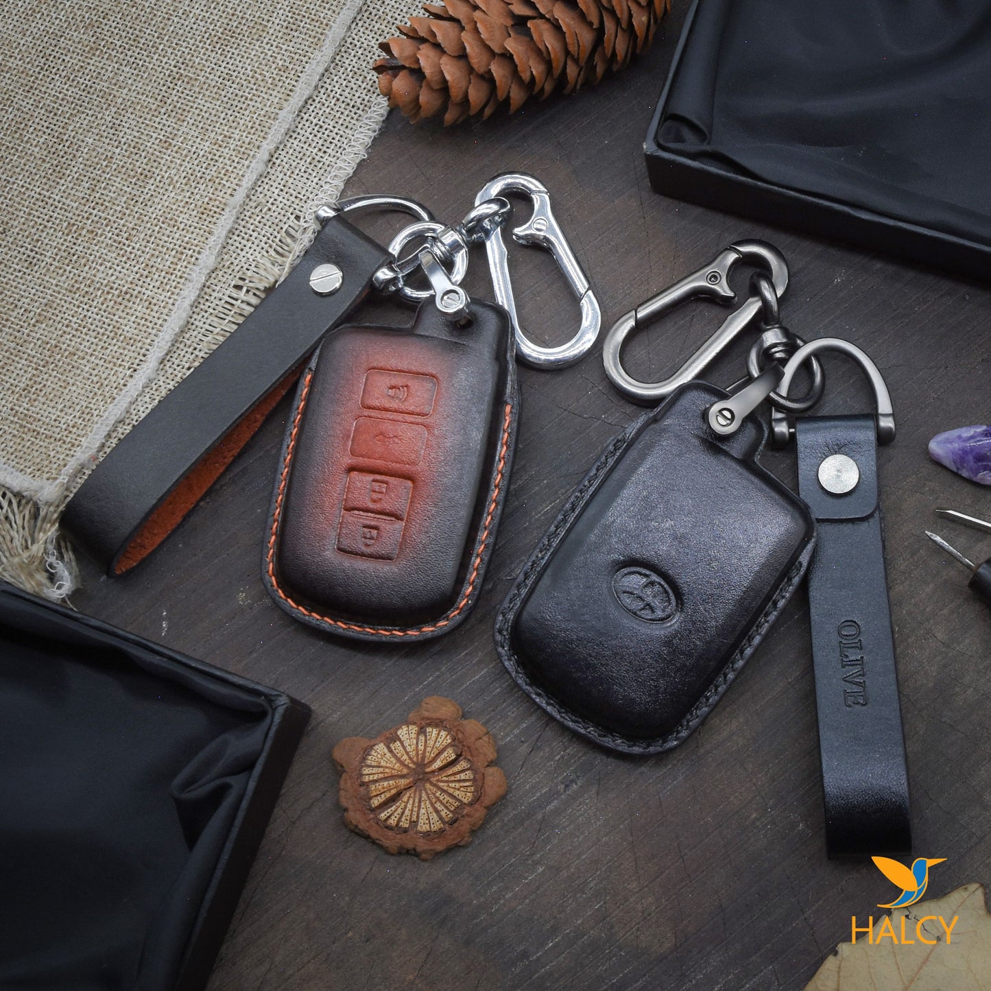 Leather Key fob Cover fit for Toyota 4Runner, Highlander, Prius C,  RAV4, Sequoia, Tacoma, Tundra, Land Cruiser, Avalon, Camry,  Corolla, Personalized Keychain