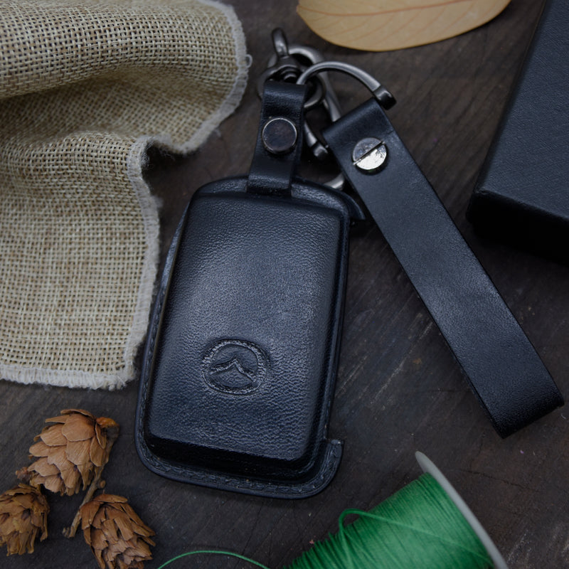 Leather Key Fob Cover fit for Mazda, Mazda CX-30, Mazda CX-5, CX-9, Mazda 3 Sedan, Mazda 6, MX-5, Personalized keychain