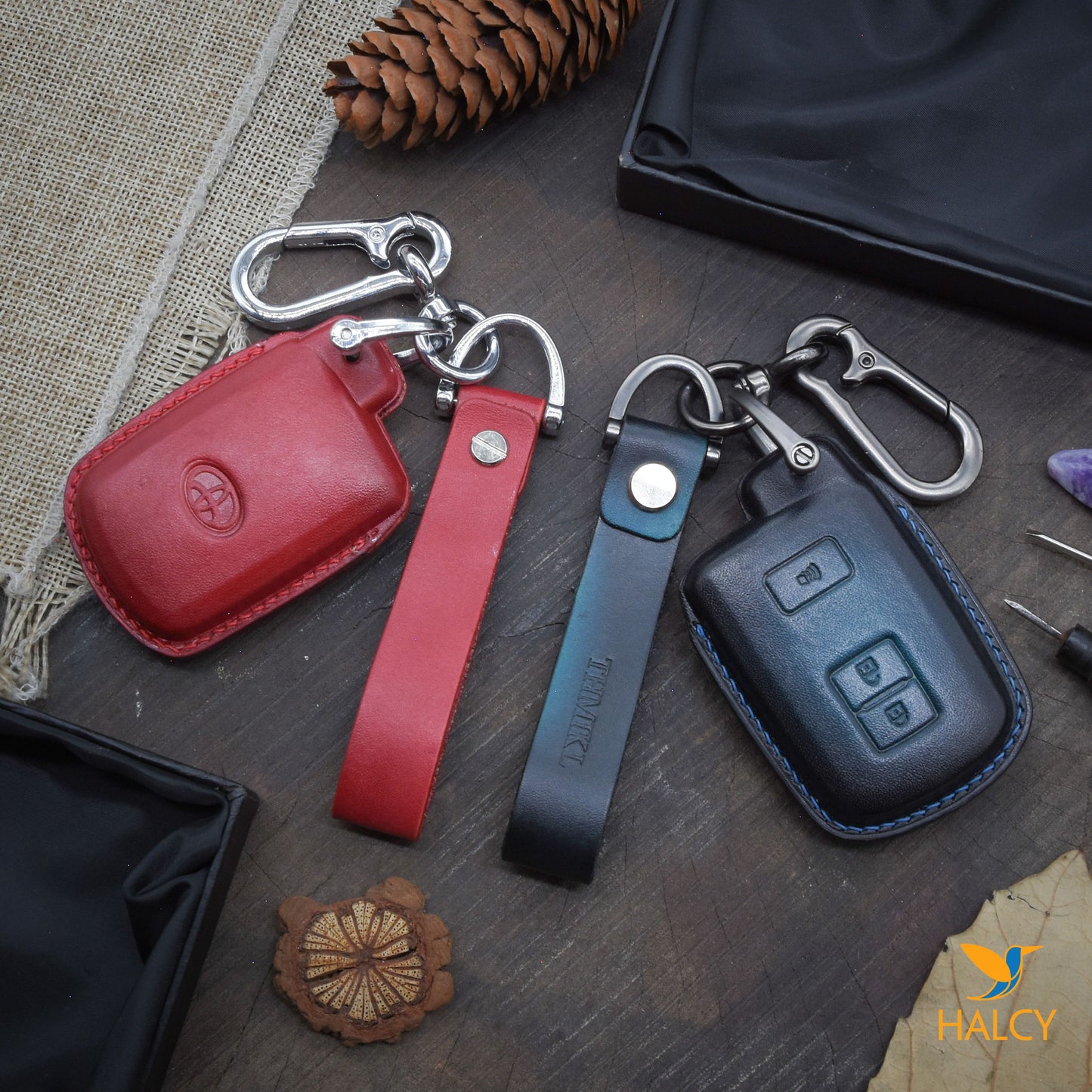 Leather Key fob Cover fit for Toyota 4Runner, Highlander, Prius C,  RAV4, Sequoia, Tacoma, Tundra, Land Cruiser, Avalon, Camry,  Corolla, Personalized Keychain