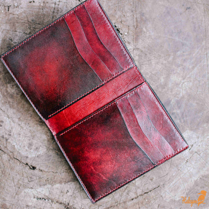 Personalized leather bifold wallet