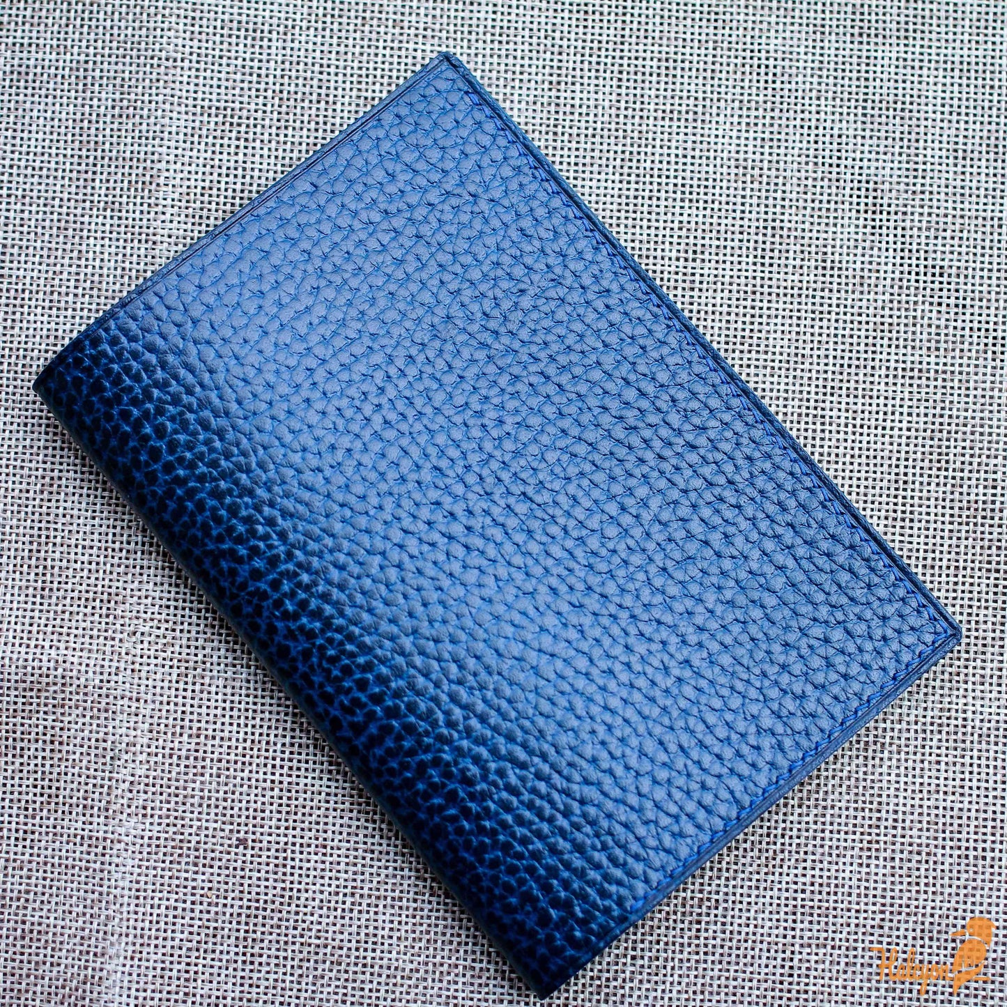 Dollaro leather passport cover